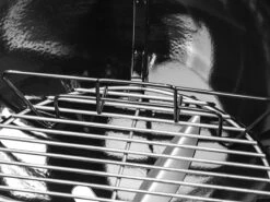 Weber Original Kettle E-4710 Kolenbarbecue 10 Weber Original Kettle E-4710 Kolenbarbecue -Weber Verkoop 510232 510232 images other weber original kettle e 4710 kolenbarbecue 5 ecommerce