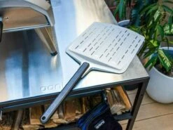 Ooni Geperforeerde Pizzaschep 6 Ooni Geperforeerde Pizzaschep -Weber Verkoop ooni geperforeerde pizzaschep afb3 ecommerce