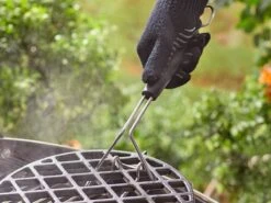 Weber Master Touch S-5775 GBS Kolenbarbecue -Weber Verkoop weber gbs grate lifter 2 ecommerce 947a 1